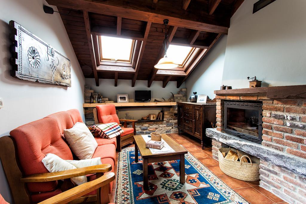 Apartamentos Rurales El Collain De Campiellos Luaran gambar