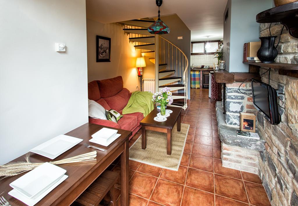 Apartamentos Rurales El Collain De Campiellos Luaran gambar
