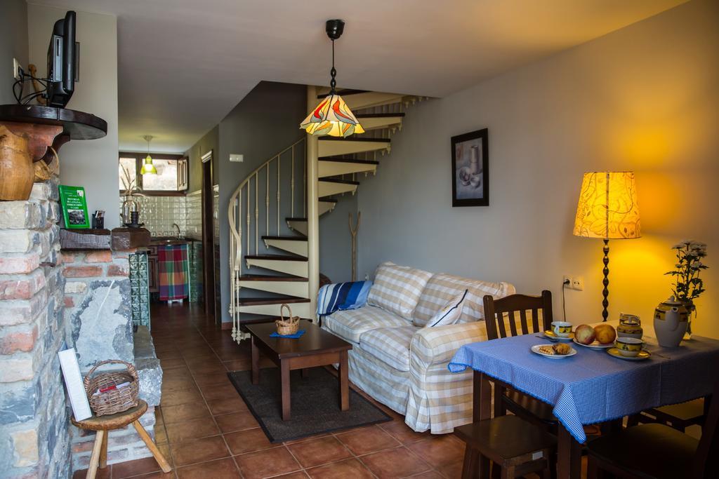 Apartamentos Rurales El Collain De Campiellos Luaran gambar